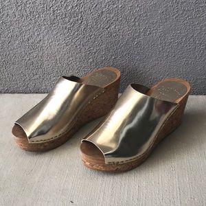 Charlotte Stone Wedges